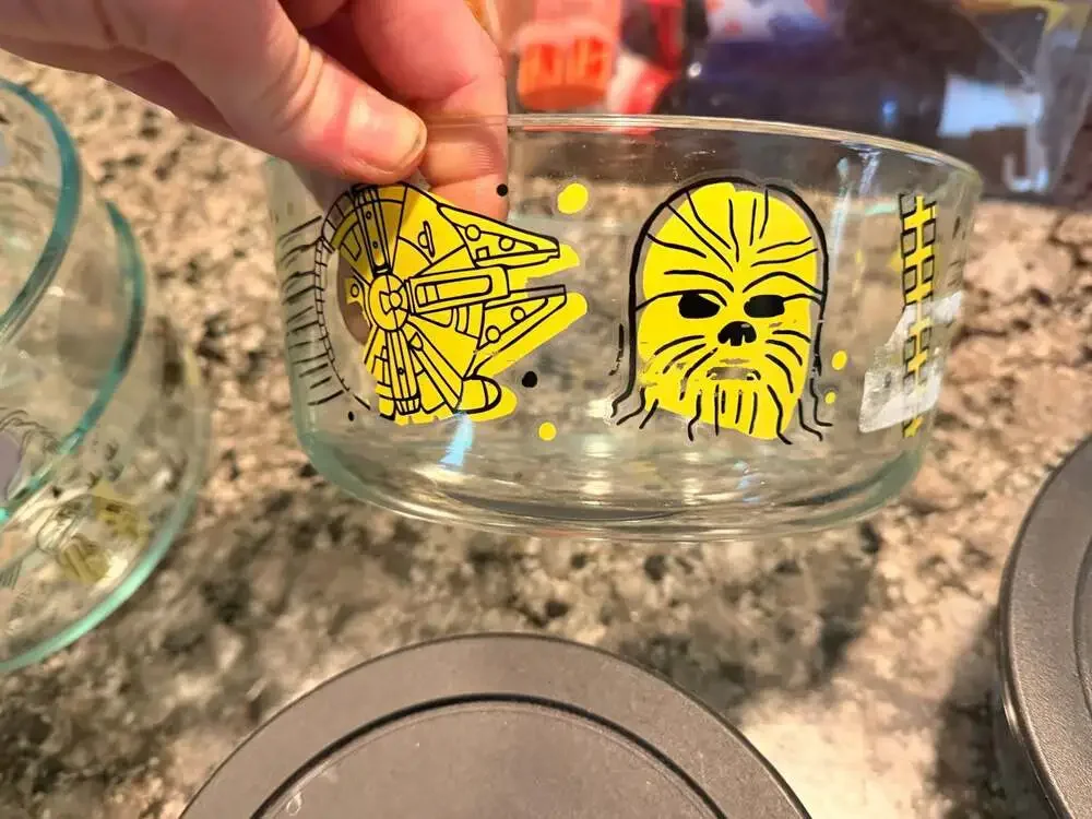 🔥Star Wars PYREX SET Special Edition Glass Storage Bowls with 2 Lids (5)